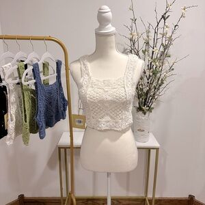 NWT crop crochet tank